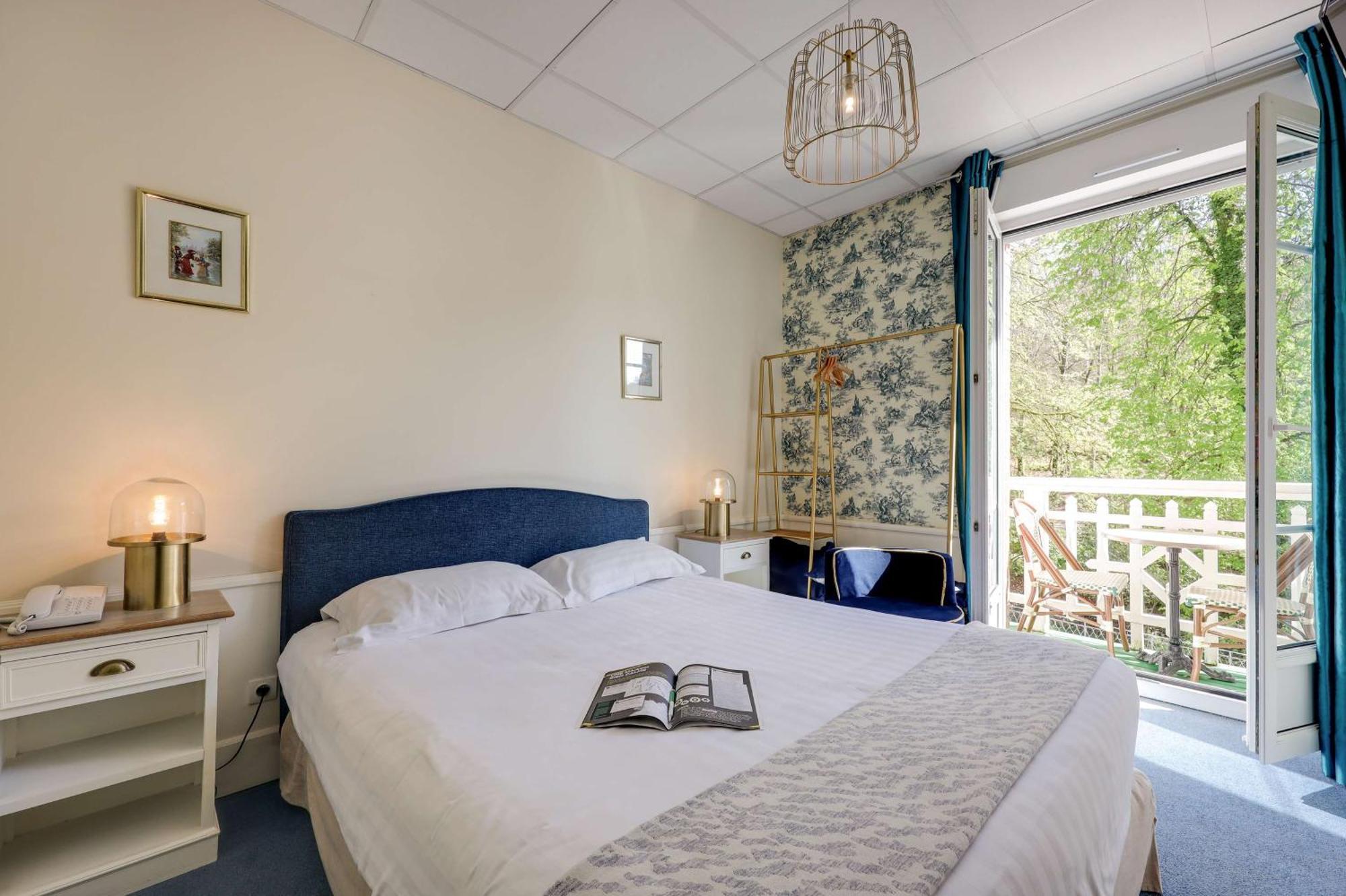 Brit Hotel & Spa Le Roc Au Chien Bagnoles de l'Orne Normandie Exteriör bild