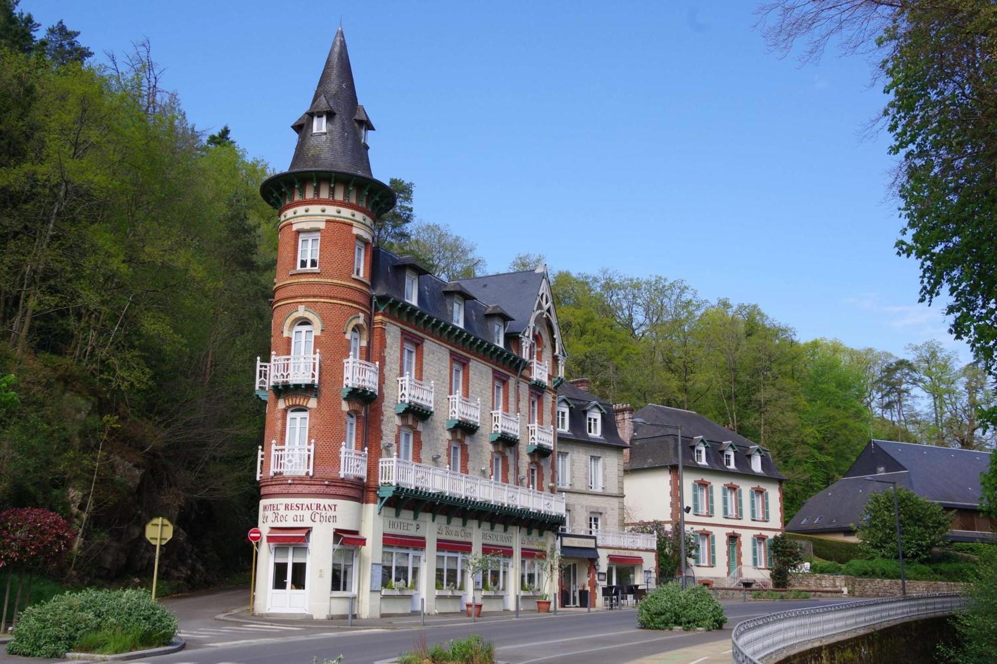 Brit Hotel & Spa Le Roc Au Chien Bagnoles de l'Orne Normandie Exteriör bild