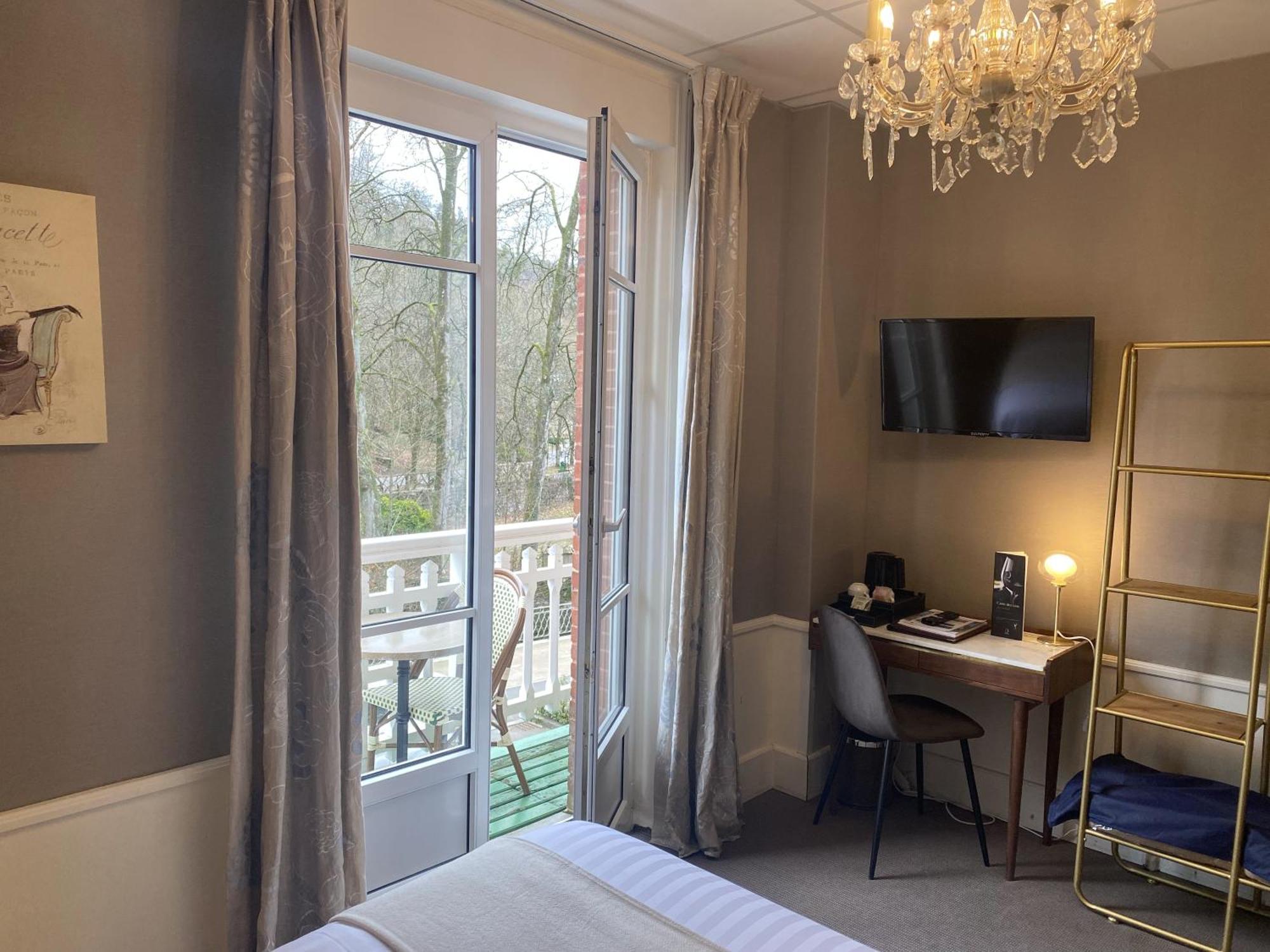 Brit Hotel & Spa Le Roc Au Chien Bagnoles de l'Orne Normandie Exteriör bild