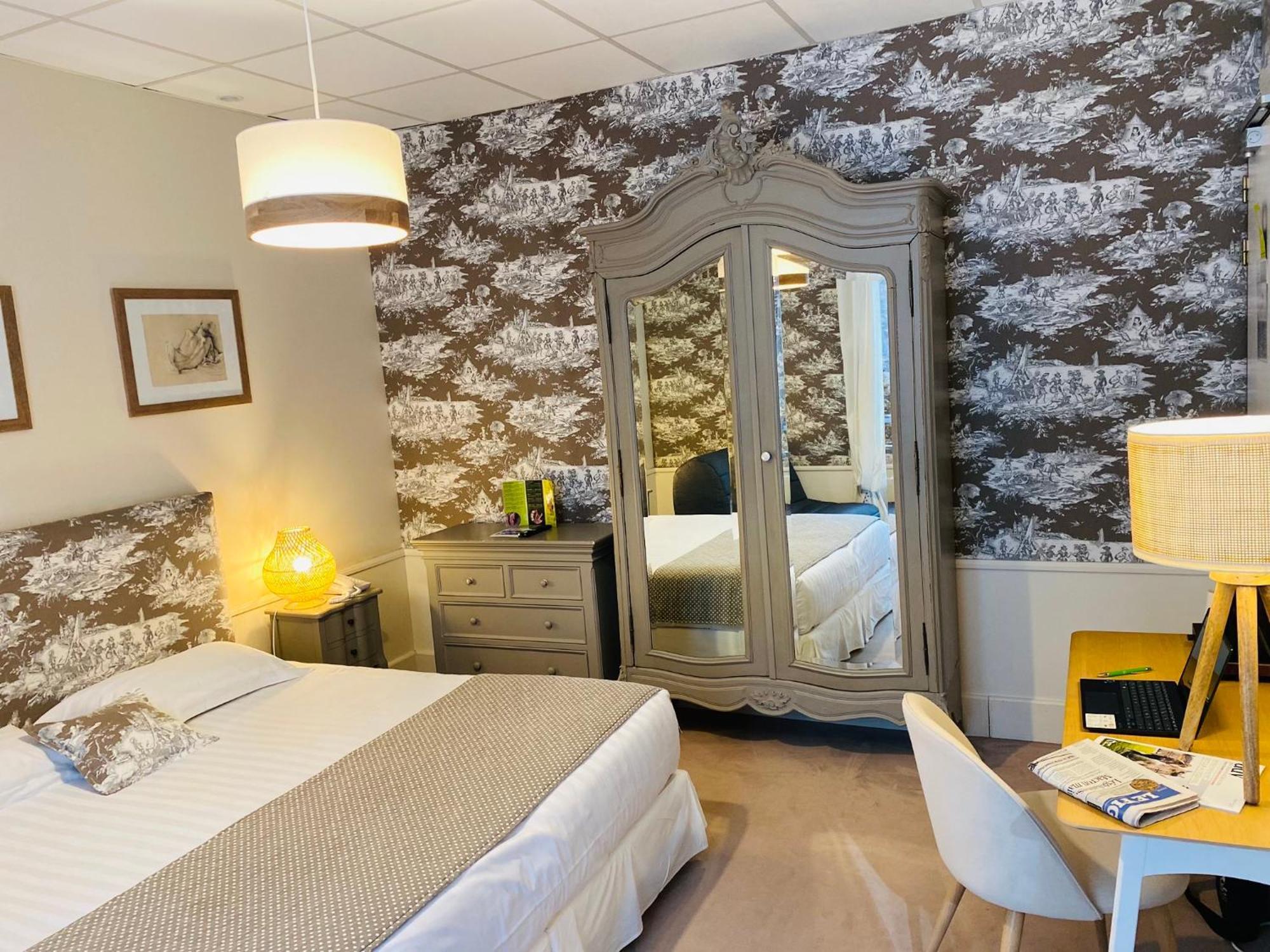 Brit Hotel & Spa Le Roc Au Chien Bagnoles de l'Orne Normandie Exteriör bild